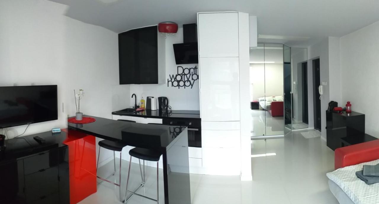 Apartamenty Centrum Rynek Mala Dwojka 凯尔采 外观 照片